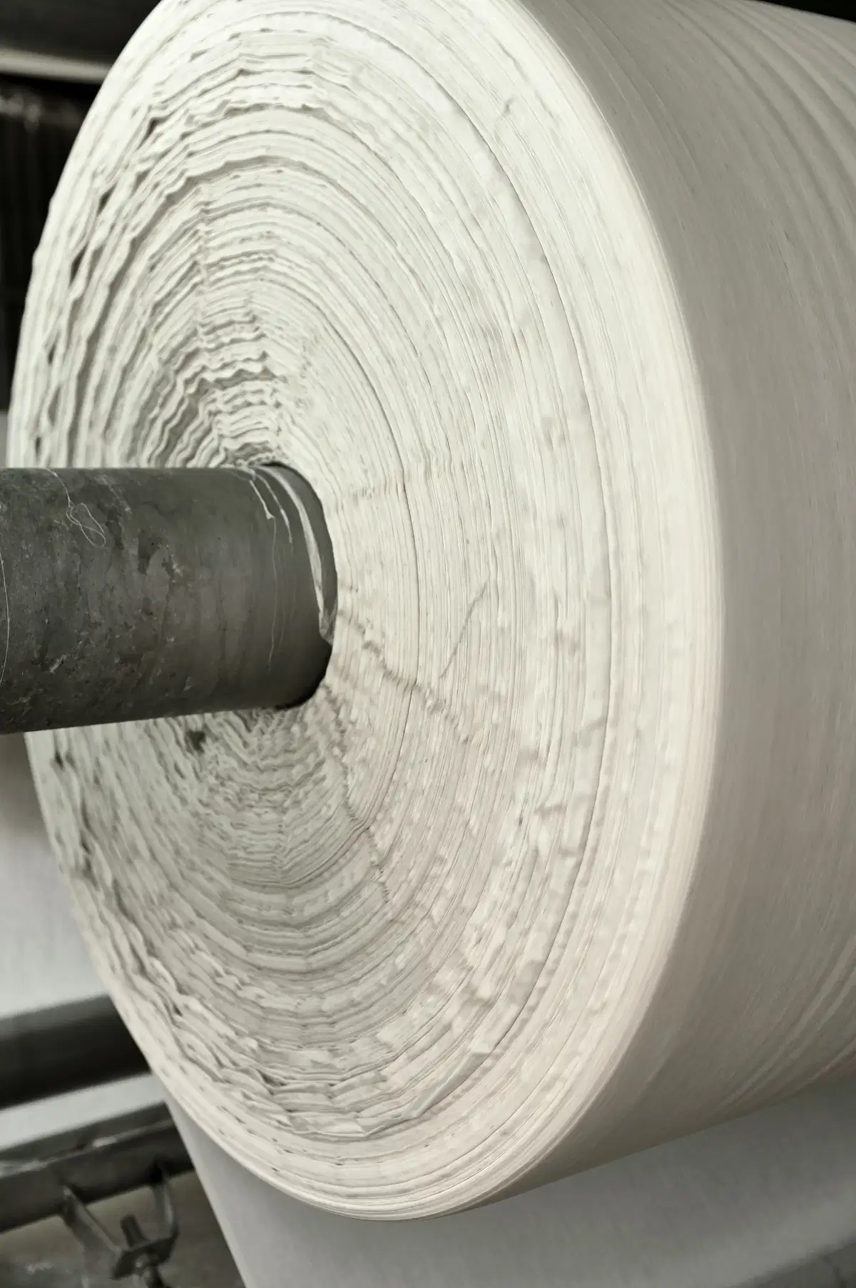 Sizing Agents in Papermaking: Types, Applications, and Their Impact on Paper Quality